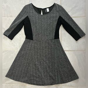 H&M quarter length sleeve dress size 10.